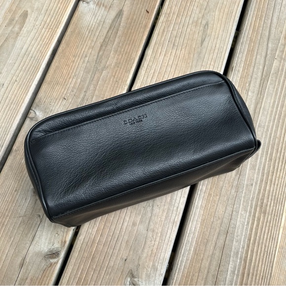 Coach Men's Dopp Travel Kit